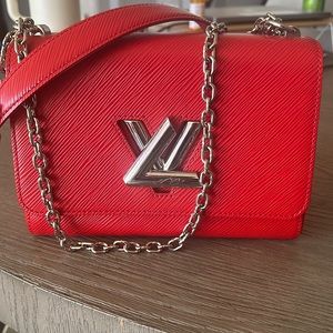 Louis Vuitton Epi Twist Shoulder Bag MM Coquelicot